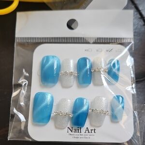 Blue and White Nail Art Set